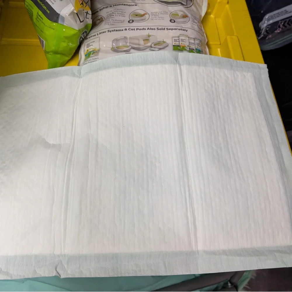 Tidy Cat Breeze Litter Box Pads, there are 19 pads’
